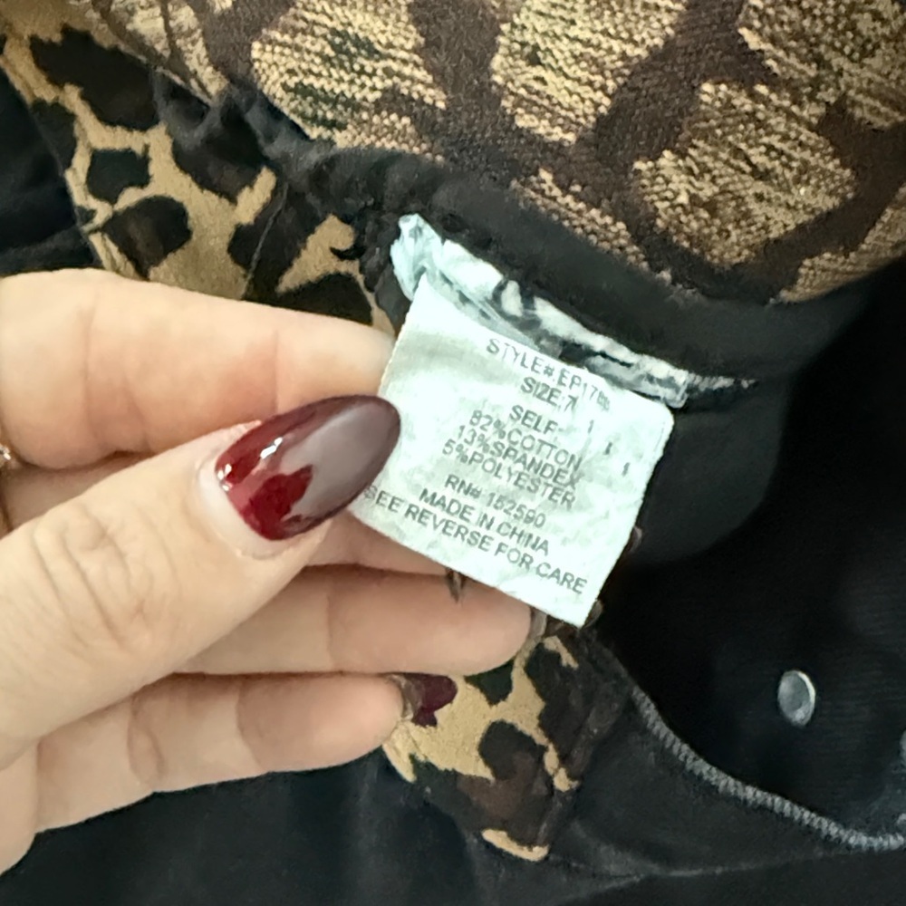 Black Jeans with Leopard waistband size 7 - Picture 6 of 8